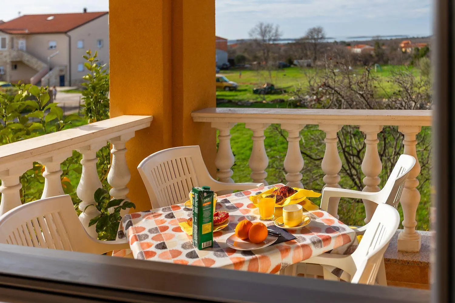 Charmantes Apartment Mit Babybett, Privatem Balkon, Grill, Wifi Vodnjan