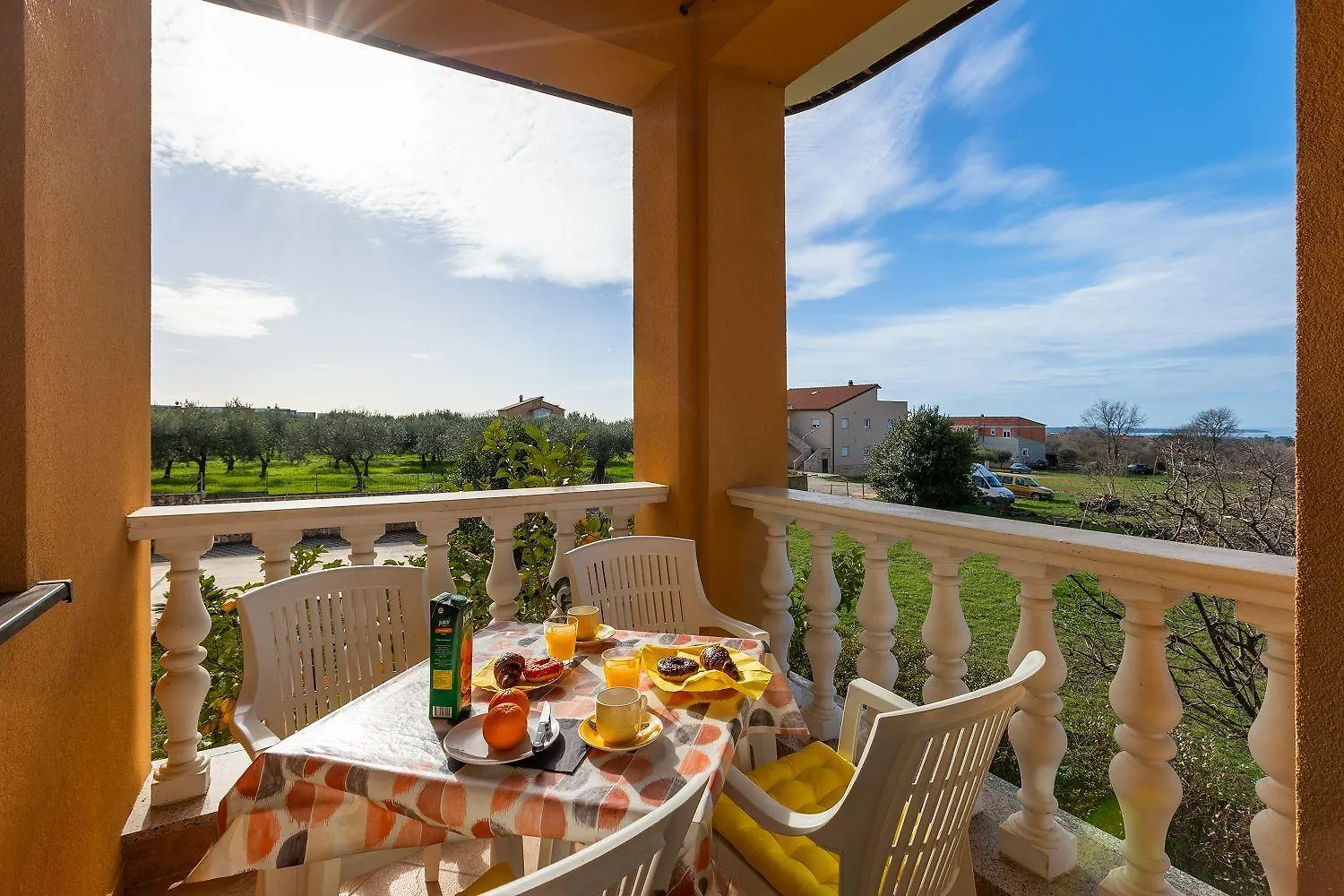Charmantes Apartment Mit Babybett, Privatem Balkon, Grill, Wifi Vodnjan